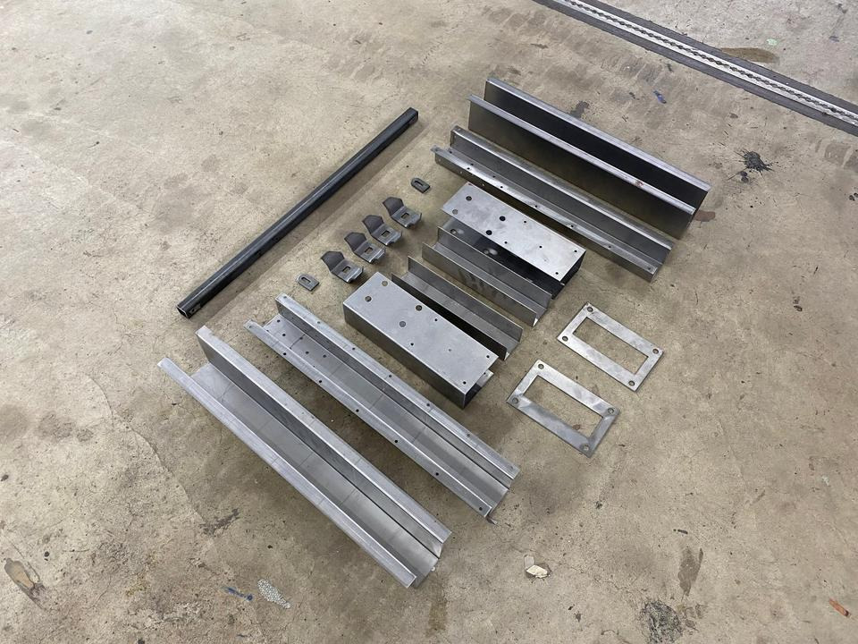 Rahmenverlängerung Mercedes Sprinter 907 als Bausatz - Atsarginės dalys: foto 3 Rahmenverlängerung Mercedes Sprinter 907 als Bausatz - Atsarginės dalys: foto 3