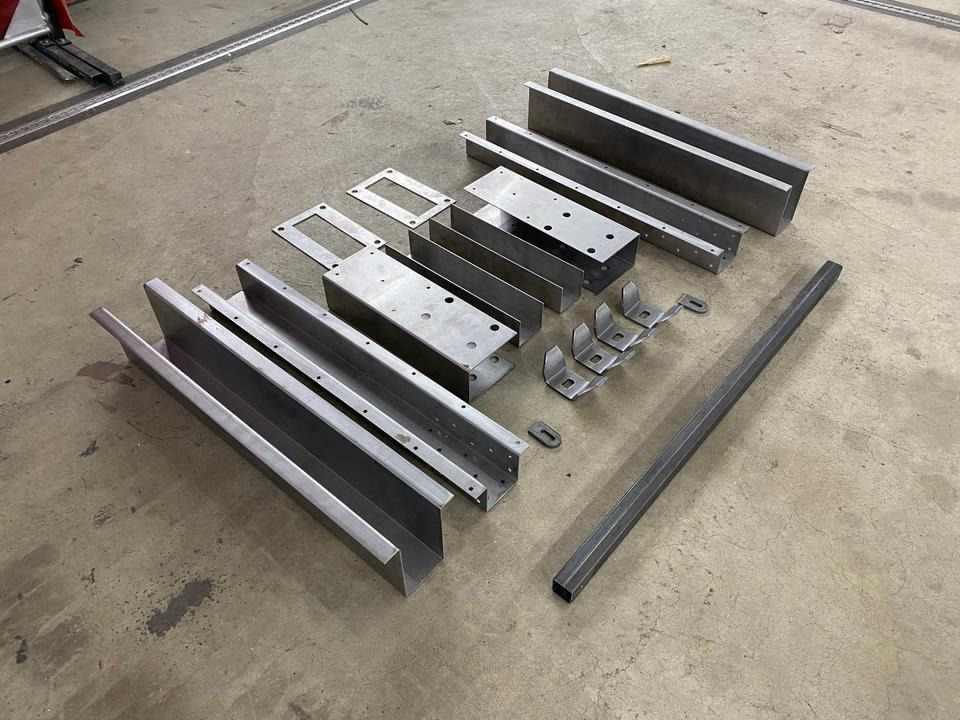 Rahmenverlängerung Mercedes Sprinter 907 als Bausatz - Atsarginės dalys: foto 4 Rahmenverlängerung Mercedes Sprinter 907 als Bausatz - Atsarginės dalys: foto 4