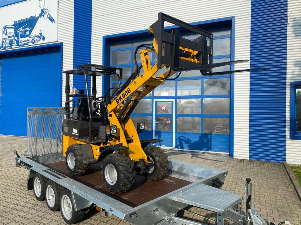 Šarnyrinis krautuvas Radlader/Hoflader BK906 inkl. Tieflader und Gabel/Schaufelpaket *INKL.19% MWST*BERGER KRAUS*PERKINS*SOFORT!*: foto 7 Šarnyrinis krautuvas Radlader/Hoflader BK906 inkl. Tieflader und Gabel/Schaufelpaket *INKL.19% MWST*BERGER KRAUS*PERKINS*SOFORT!*: foto 7