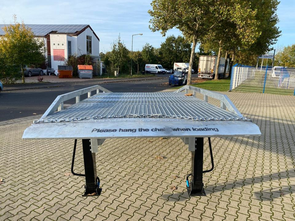 Verladerampe 8t Verzinkt Containerrampe LKW Rampe NEU *INKL.19% MWST*SOFORT VERFÜGBAR!* - Krovos rampa: foto 3 Verladerampe 8t Verzinkt Containerrampe LKW Rampe NEU *INKL.19% MWST*SOFORT VERFÜGBAR!* - Krovos rampa: foto 3
