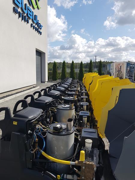 Grindų plovimo mašina KÄRCHER B 140 R Bp + R 90: foto 19