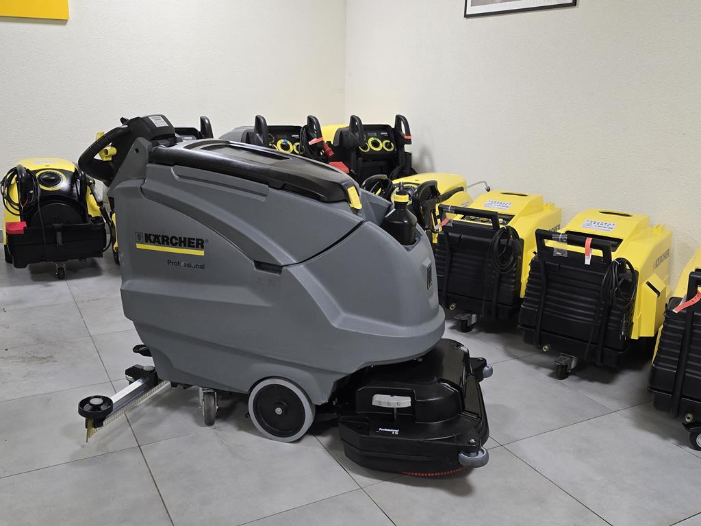 KÄRCHER B80 W + D 75 S (disk 2022 YEAR) - Grindų plovimo mašina: foto 4 KÄRCHER B80 W + D 75 S (disk 2022 YEAR) - Grindų plovimo mašina: foto 4