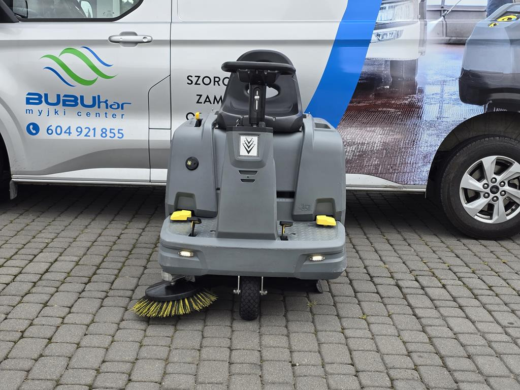 KÄRCHER Zamiatarka KARCHER KM 85/50 R Bp Pack 2019 R 91 HOURS - Grindų šlavimo mašina: foto 3 KÄRCHER Zamiatarka KARCHER KM 85/50 R Bp Pack 2019 R 91 HOURS - Grindų šlavimo mašina: foto 3
