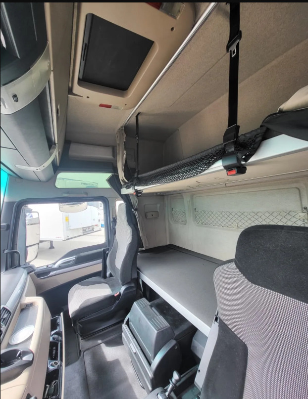 MAN TGX18.500 XXL*2xTANK*RETARDER - Vilkikas: foto 5 MAN TGX18.500 XXL*2xTANK*RETARDER - Vilkikas: foto 5