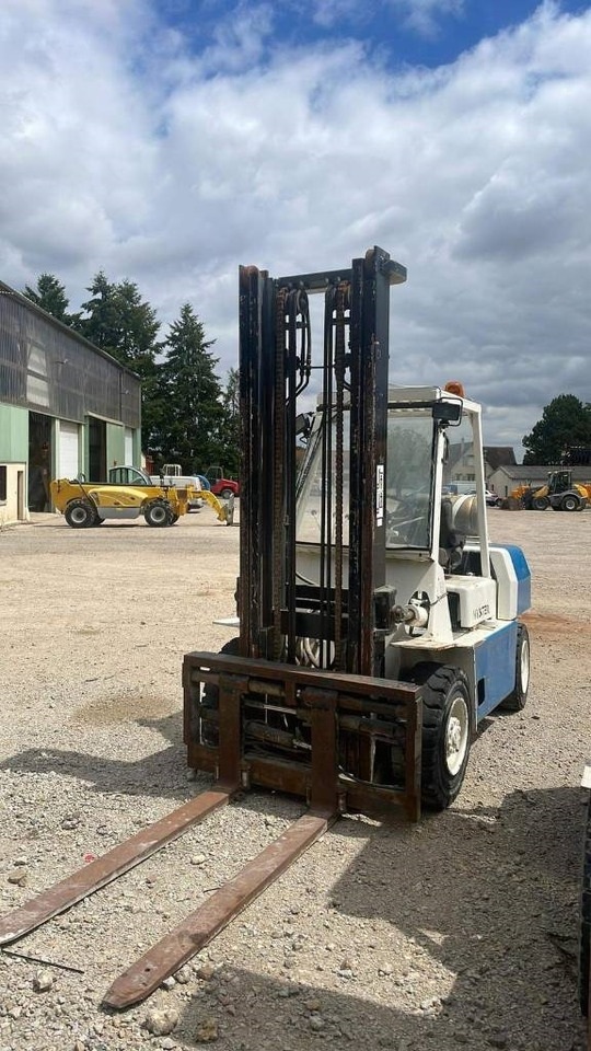 Hyster H 4.00 XL-5 - Dyzelinis krautuvas: foto 1 Hyster H 4.00 XL-5 - Dyzelinis krautuvas: foto 1