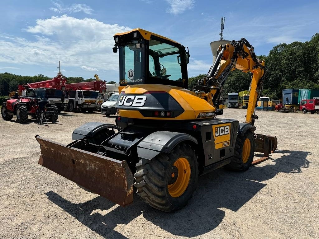 JCB HD 110 WT Hydradig - Ratinis ekskavatorius: foto 3 JCB HD 110 WT Hydradig - Ratinis ekskavatorius: foto 3