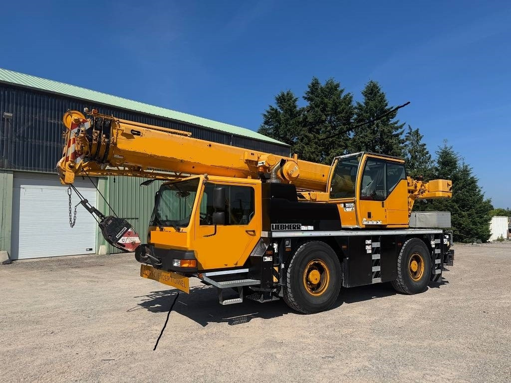 Liebherr LTM 1030-2.1 - Autokranas: foto 1 Liebherr LTM 1030-2.1 - Autokranas: foto 1