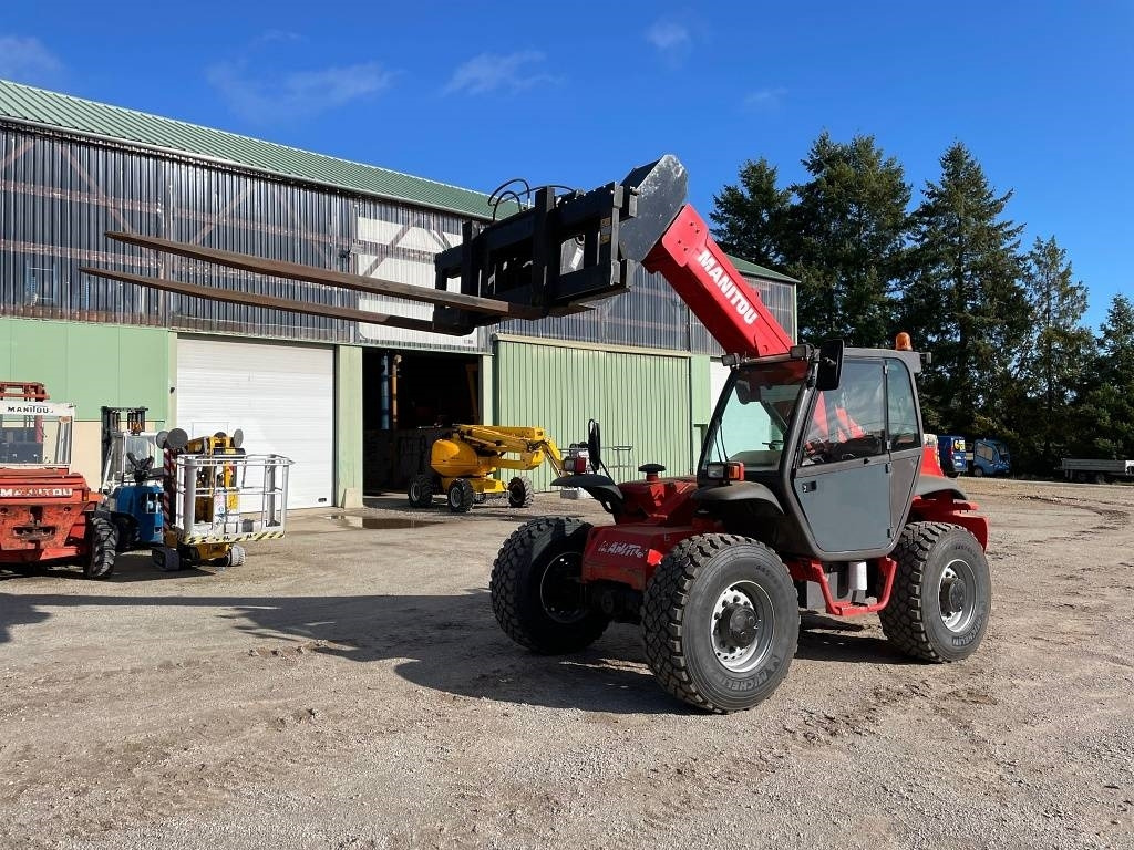 Manitou MVT 675 - Teleskopinis krautuvas: foto 1 Manitou MVT 675 - Teleskopinis krautuvas: foto 1