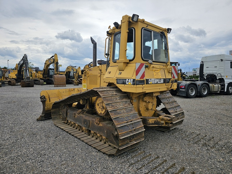 CATERPILLAR D4H - Buldozeris: foto 3 CATERPILLAR D4H - Buldozeris: foto 3