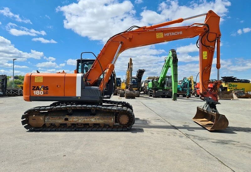 Hitachi ZX180LC-3 - Vikšrinis ekskavatorius: foto 4 Hitachi ZX180LC-3 - Vikšrinis ekskavatorius: foto 4