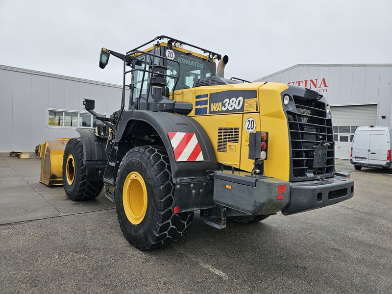 KOMATSU WA380-8 - Ratinis krautuvas: foto 2 KOMATSU WA380-8 - Ratinis krautuvas: foto 2