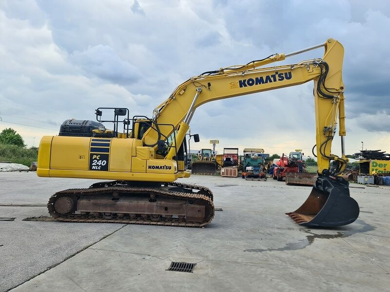 Komatsu PC240NLC-11 - Vikšrinis ekskavatorius: foto 4 Komatsu PC240NLC-11 - Vikšrinis ekskavatorius: foto 4