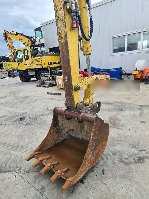 Ratinis ekskavatorius Komatsu PW110: foto 17