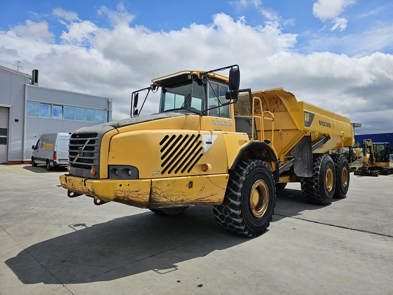 VOLVO A35D - Šarnyrinis savivartis: foto 1 VOLVO A35D - Šarnyrinis savivartis: foto 1