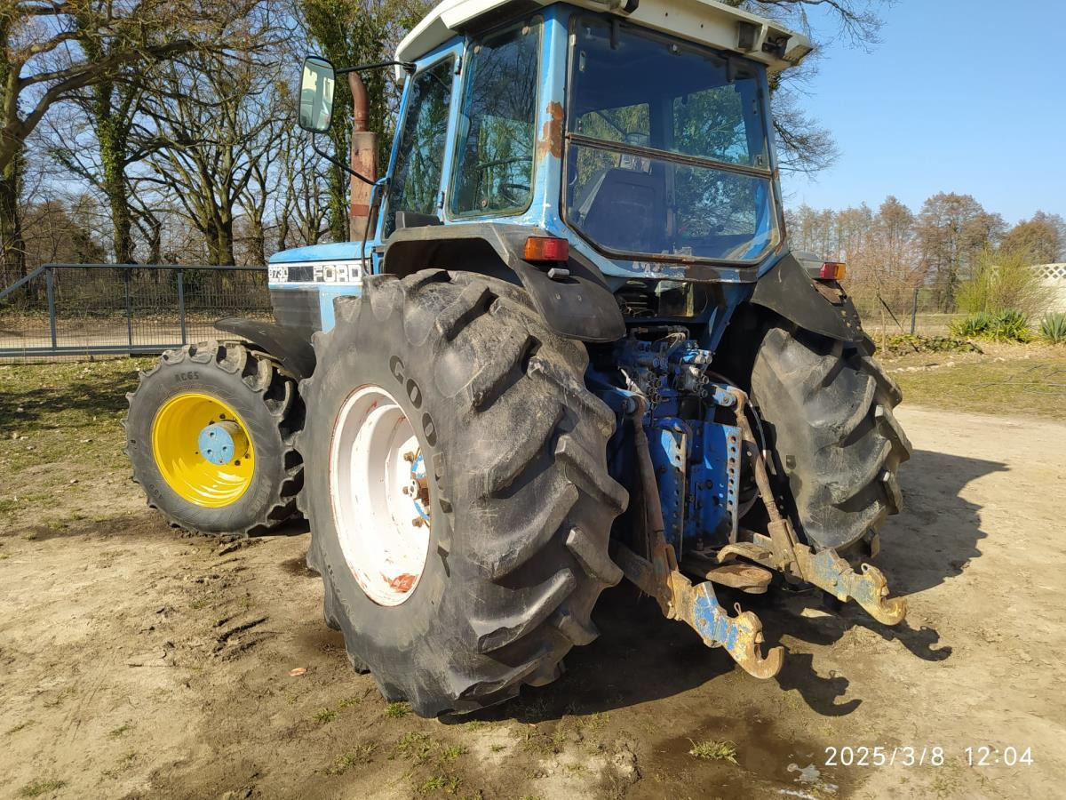 Ford 8730 - Traktorius: foto 5 Ford 8730 - Traktorius: foto 5