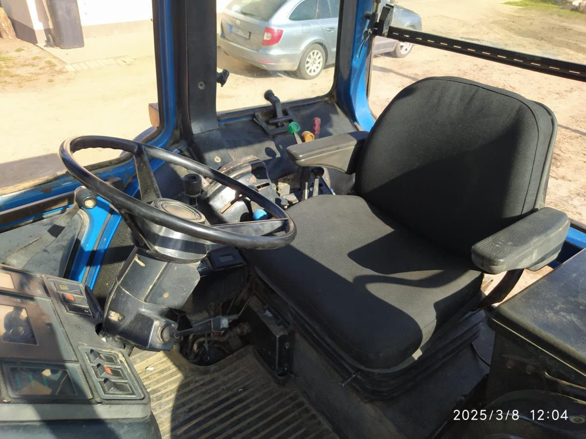 Ford 8730 - Traktorius: foto 3 Ford 8730 - Traktorius: foto 3