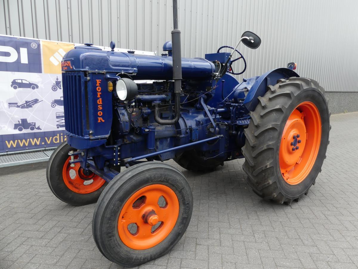 Fordson 27N - Traktorius: foto 2 Fordson 27N - Traktorius: foto 2