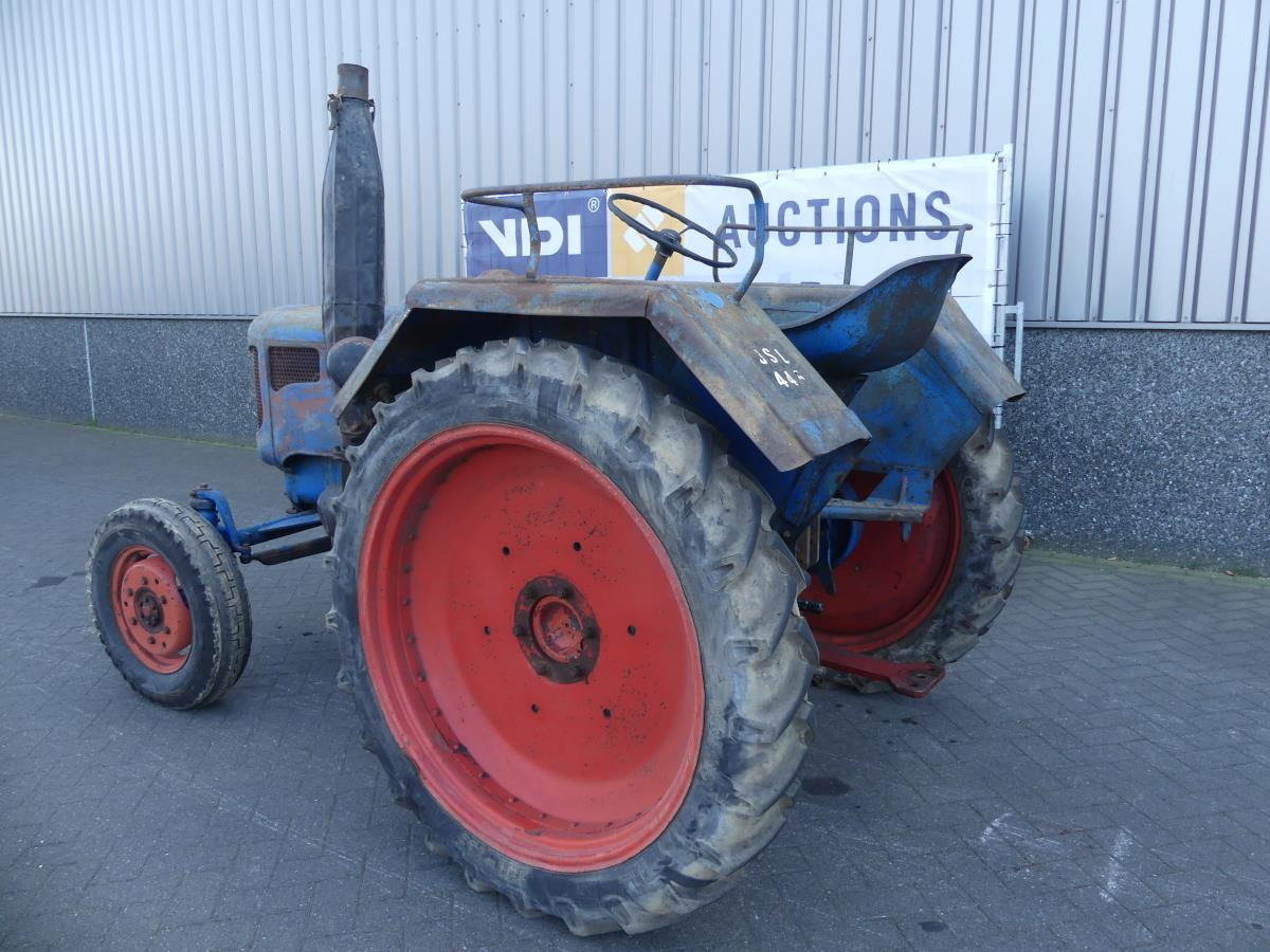Lanz-Bulldog D2416 - Traktorius: foto 4 Lanz-Bulldog D2416 - Traktorius: foto 4