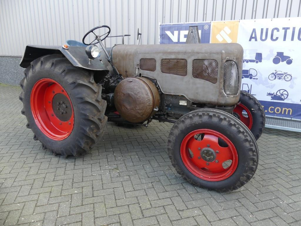 Lanz-Bulldog D3850 - Traktorius: foto 1 Lanz-Bulldog D3850 - Traktorius: foto 1