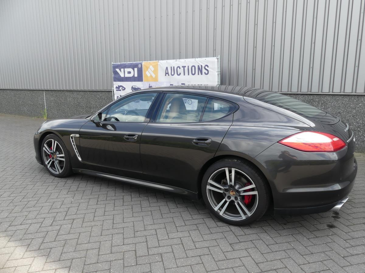 Porsche Panamera, Platina Edition - Sedanas: foto 5 Porsche Panamera, Platina Edition - Sedanas: foto 5
