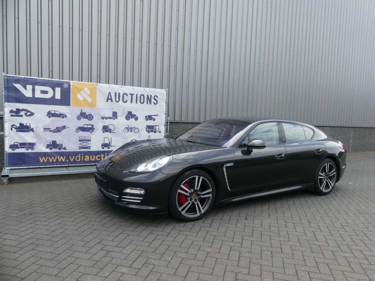 Porsche Panamera, Platina Edition - Sedanas: foto 2 Porsche Panamera, Platina Edition - Sedanas: foto 2