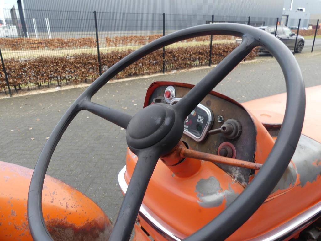 Traktorius Renault Super 7 Vineyard: foto 36