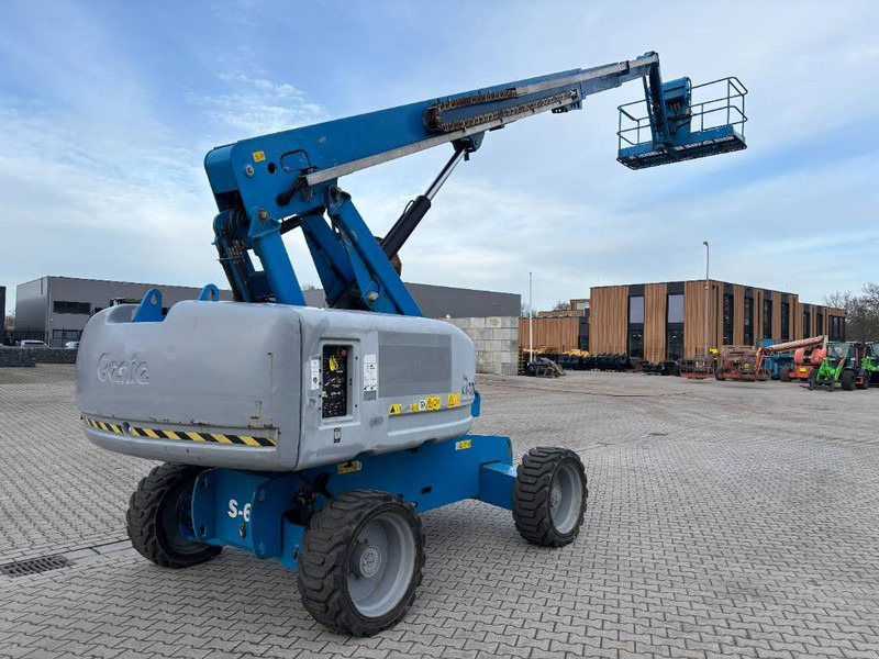 Genie S 65 - Teleskopinis keltuvas: foto 3 Genie S 65 - Teleskopinis keltuvas: foto 3