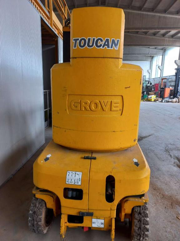 Grove Piattaforma elettrica Toucan 1010 - Stiebinis keltuvas: foto 2 Grove Piattaforma elettrica Toucan 1010 - Stiebinis keltuvas: foto 2
