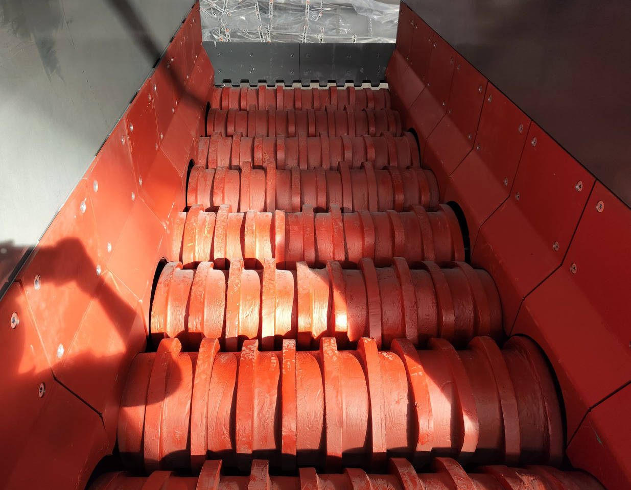 CONSTMACH High-Performance Wobbler Feeder for Continuous Material Flow | Industrial-Grade Feeder System - Kasybos mašina: foto 2 CONSTMACH High-Performance Wobbler Feeder for Continuous Material Flow | Industrial-Grade Feeder System - Kasybos mašina: foto 2