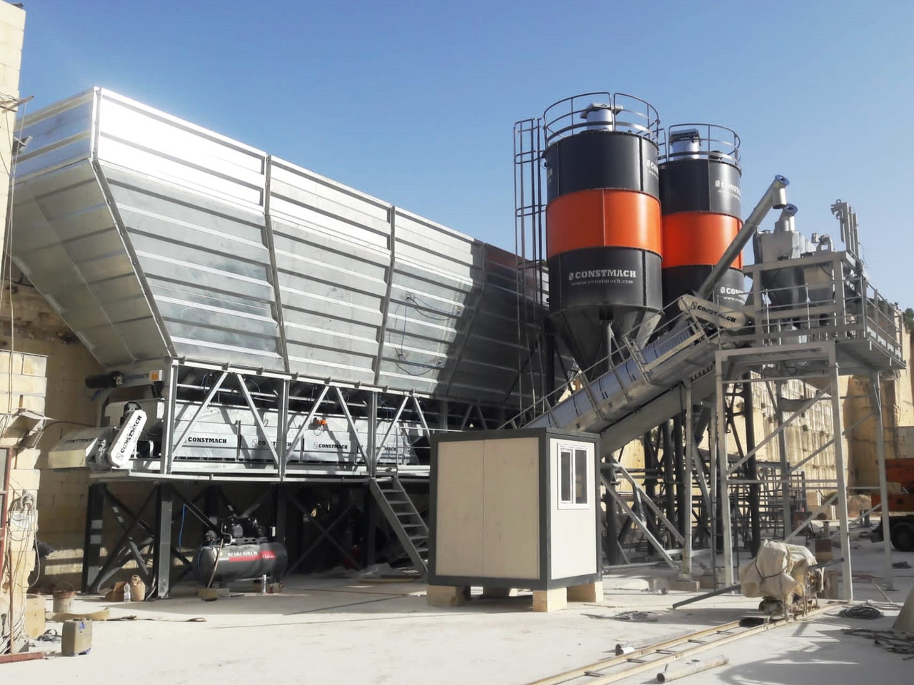 Constmach 100 m³/h Dry Type Concrete Batching Plant - Betono gamykla: foto 2 Constmach 100 m³/h Dry Type Concrete Batching Plant - Betono gamykla: foto 2