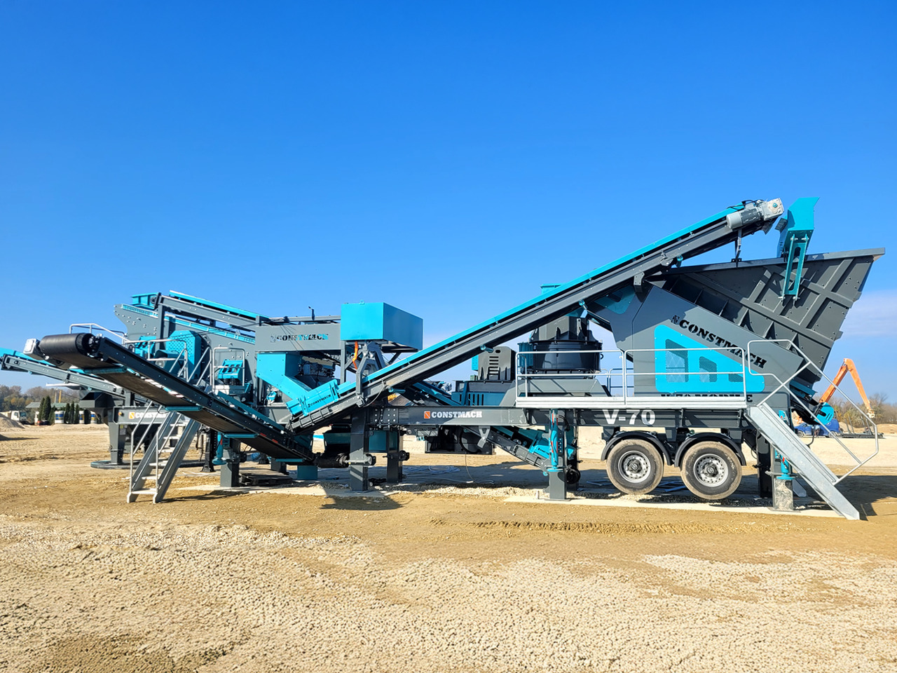 Constmach Concasseur À Impact À Axe Vertical Mobile D'une Capacité De 100 À 150 Tonnes - Mobilus trupintuvas: foto 2 Constmach Concasseur À Impact À Axe Vertical Mobile D'une Capacité De 100 À 150 Tonnes - Mobilus trupintuvas: foto 2
