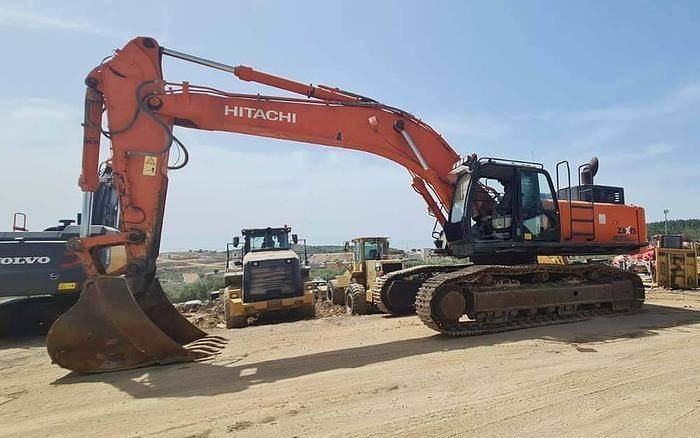 Hitachi ZX470LCH-5B - Ekskavatorius: foto 2 Hitachi ZX470LCH-5B - Ekskavatorius: foto 2