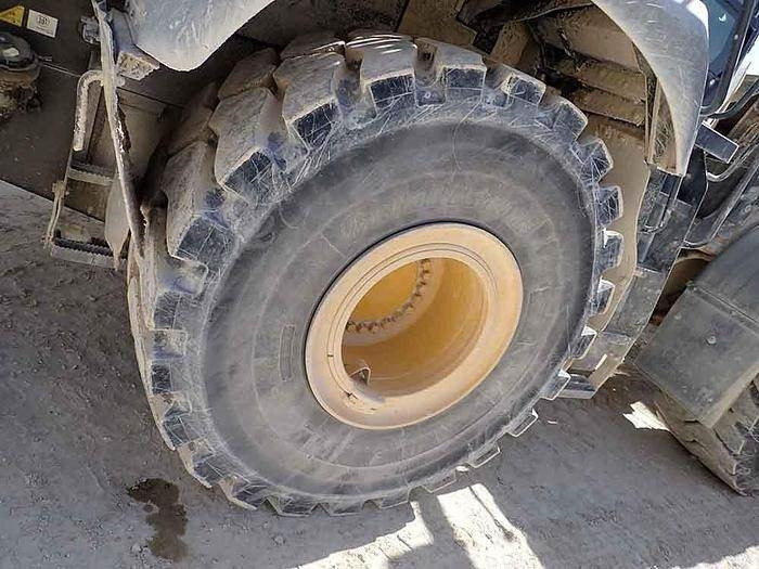 Ratinis krautuvas Komatsu WA475-10: foto 25