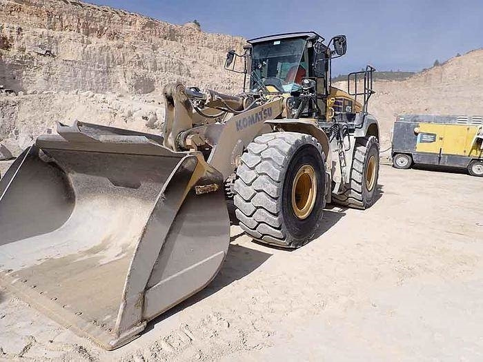 Komatsu WA475-10 - Ratinis krautuvas: foto 2 Komatsu WA475-10 - Ratinis krautuvas: foto 2