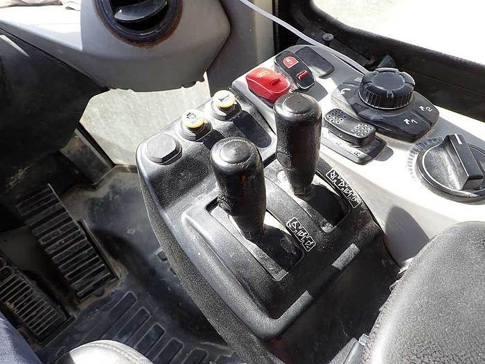 Ratinis krautuvas Komatsu WA475-10: foto 18