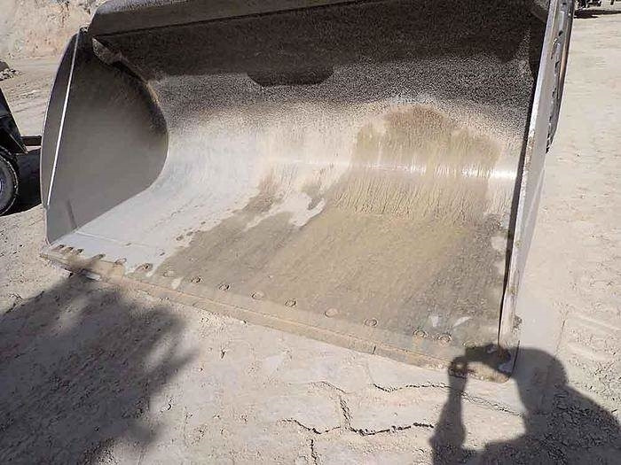 Ratinis krautuvas Komatsu WA475-10: foto 14