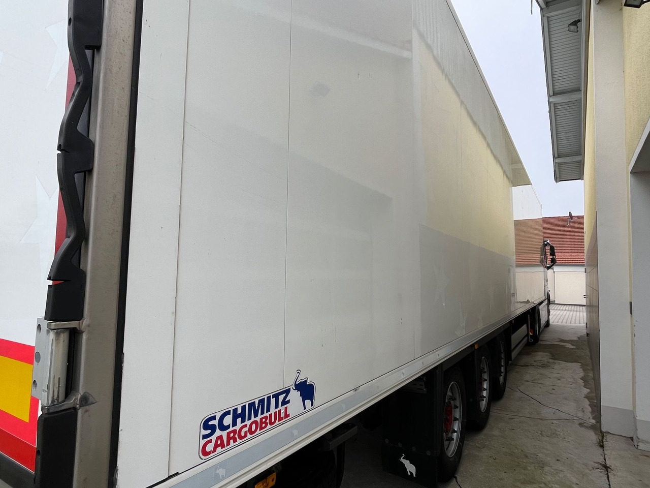 Schmitz Cargobull SKO 24 Carrier 1550 2.70m - Refrižeratorius puspriekabė: foto 2 Schmitz Cargobull SKO 24 Carrier 1550 2.70m - Refrižeratorius puspriekabė: foto 2