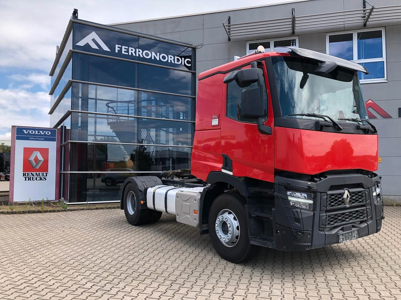 Renault C480 Kipphydraulik*AP Achsen*TÜV NEU - Vilkikas: foto 1 Renault C480 Kipphydraulik*AP Achsen*TÜV NEU - Vilkikas: foto 1