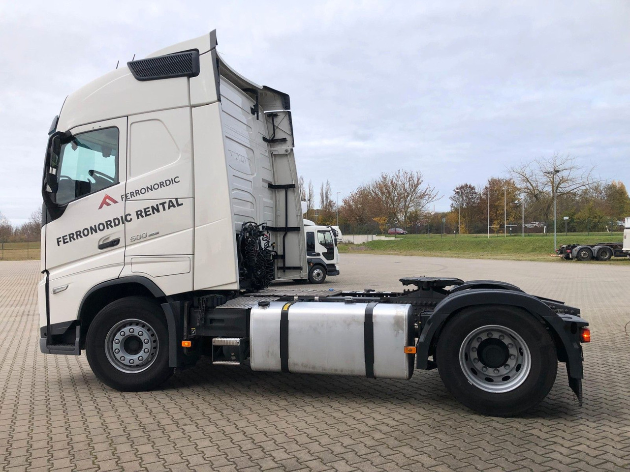 Volvo FH500 2Tanks*IP-Cool*KEIN NO TurboCompound - Vilkikas: foto 3 Volvo FH500 2Tanks*IP-Cool*KEIN NO TurboCompound - Vilkikas: foto 3