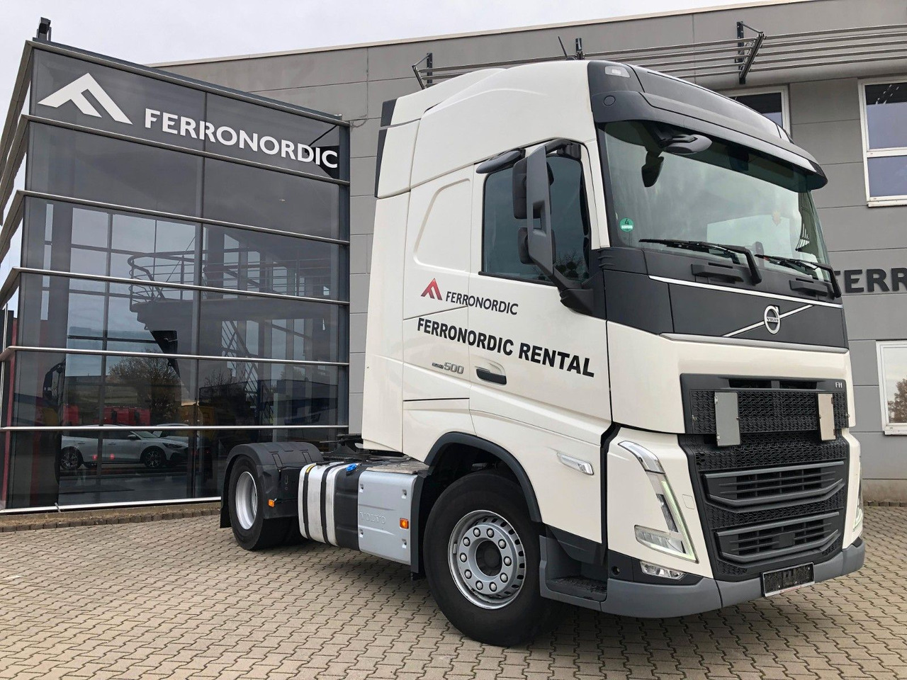 Volvo FH500 2Tanks*IP-Cool*KEIN NO TurboCompound - Vilkikas: foto 1 Volvo FH500 2Tanks*IP-Cool*KEIN NO TurboCompound - Vilkikas: foto 1