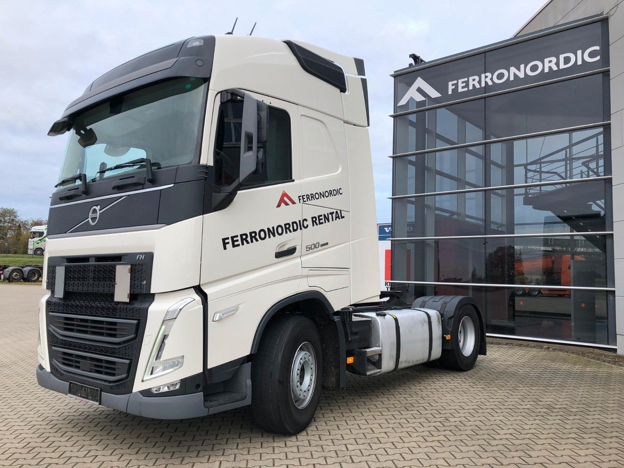 Volvo FH500 2Tanks*IP-Cool*KEIN NO TurboCompound - Vilkikas: foto 2 Volvo FH500 2Tanks*IP-Cool*KEIN NO TurboCompound - Vilkikas: foto 2