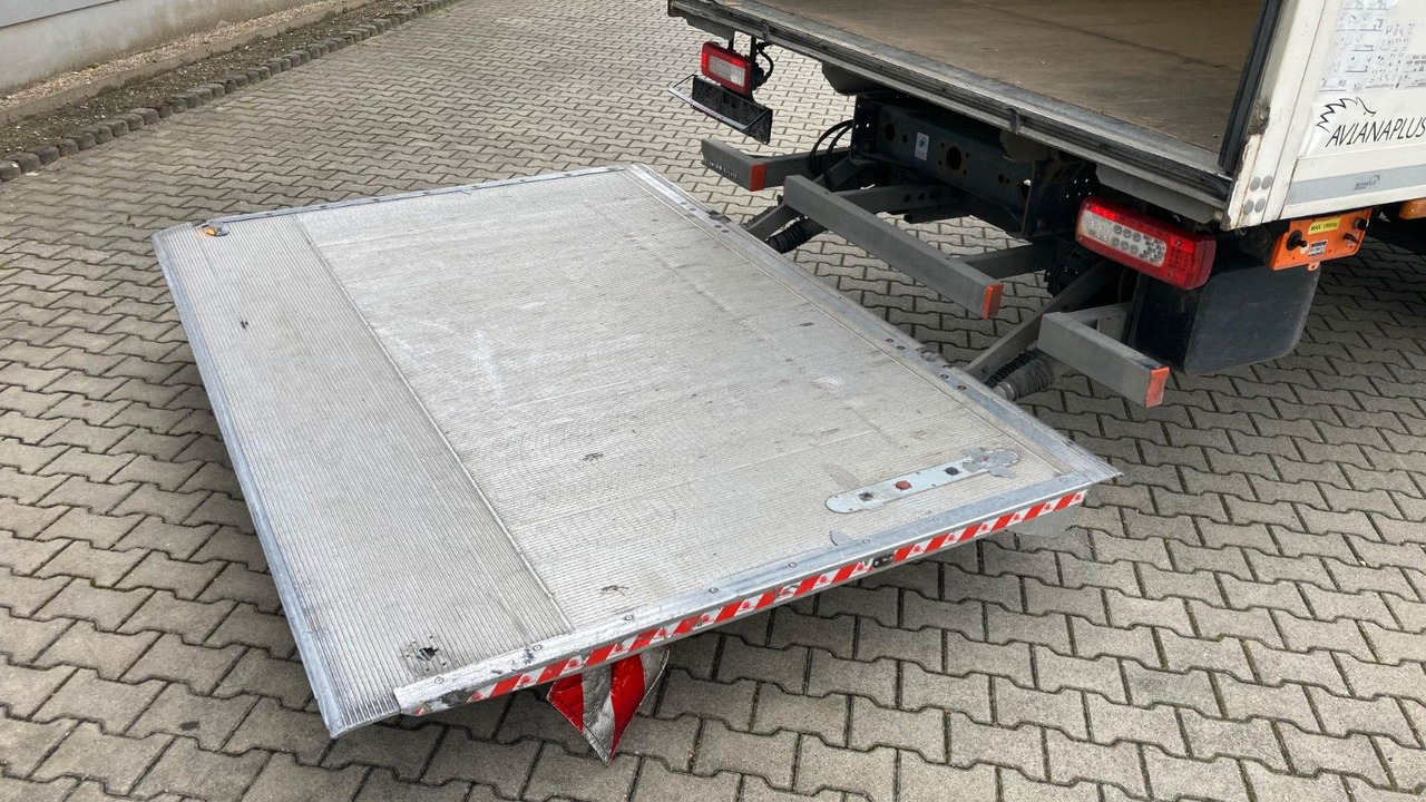 Volvo FL 12.240 Ladebordwand*Klima - Furgonas sunkvežimis: foto 4 Volvo FL 12.240 Ladebordwand*Klima - Furgonas sunkvežimis: foto 4