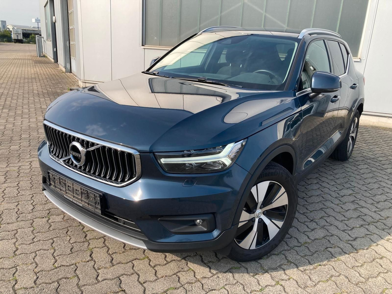 Volvo XC 40 T4 Inscription Expr. Recharge Plug-In Hyb - Visureigis: foto 1 Volvo XC 40 T4 Inscription Expr. Recharge Plug-In Hyb - Visureigis: foto 1