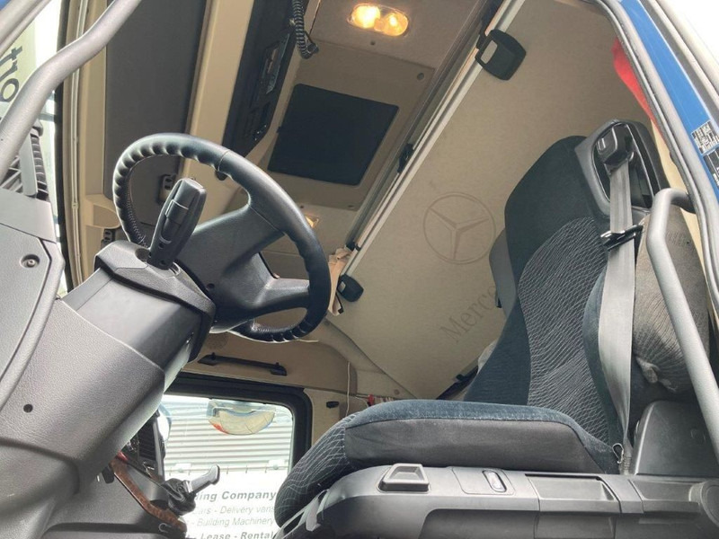 Interior photo 1: Vilkikas Mercedes-Benz Actros 2863 LS 6x4