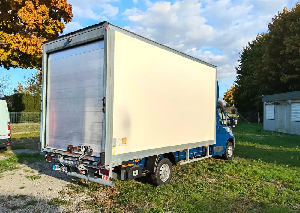 Fiat Ducato - Furgonas su krovinių dėže: foto 3 Fiat Ducato - Furgonas su krovinių dėže: foto 3