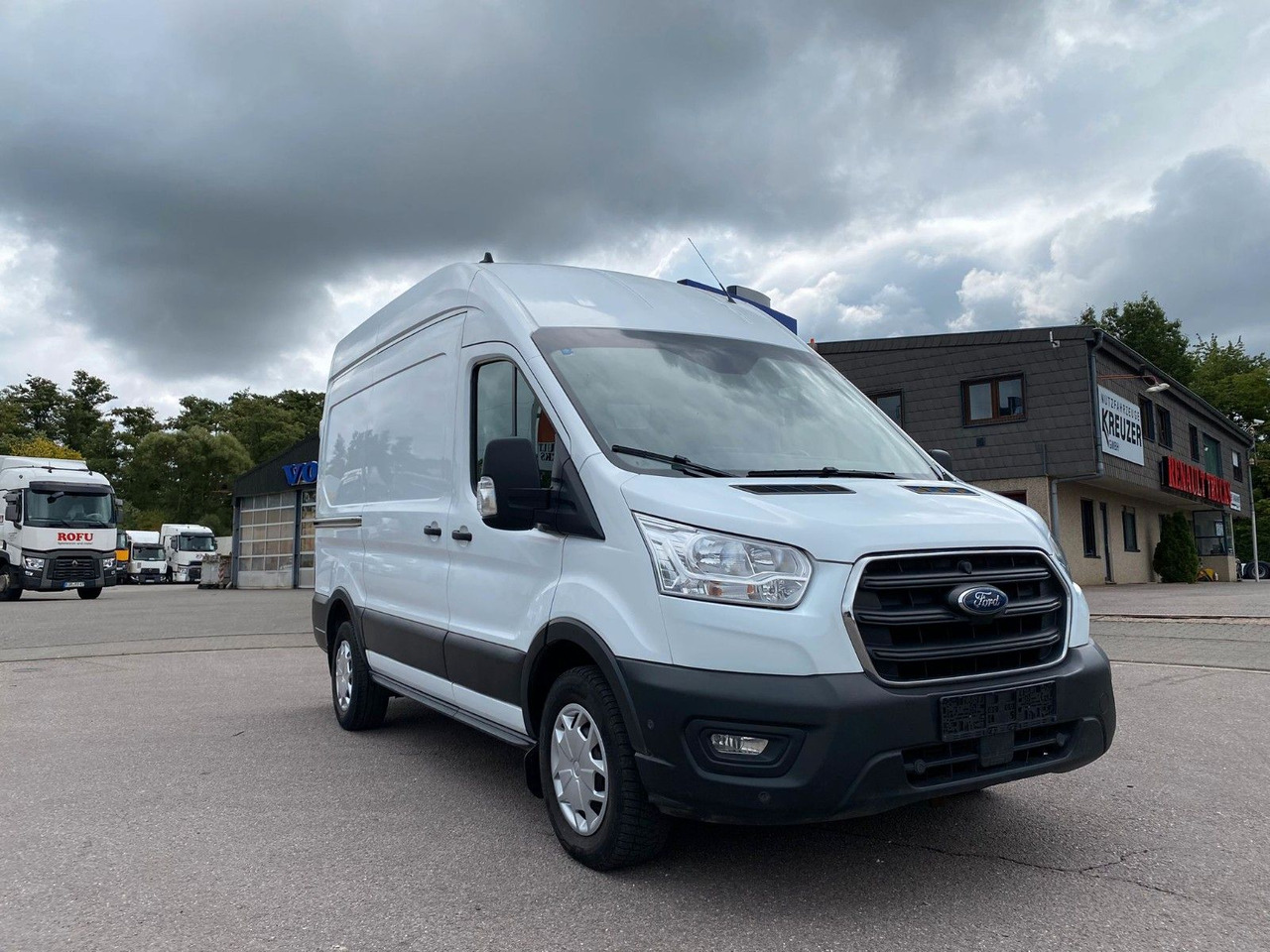 Ford Transit 350 L2 Trend Werkstattausbau - Krovininis mikroautobusas: foto 2 Ford Transit 350 L2 Trend Werkstattausbau - Krovininis mikroautobusas: foto 2