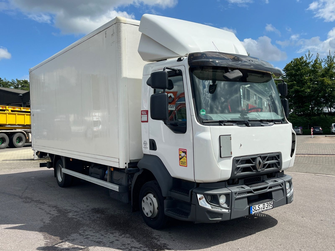 Renault D7.5 210 Kofferaufbau mit LBW - Furgonas su krovinių dėže: foto 3 Renault D7.5 210 Kofferaufbau mit LBW - Furgonas su krovinių dėže: foto 3