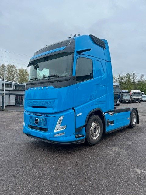 Volvo FH500 AERO 4x2T Retarder/Nebenantrieb - Vilkikas: foto 1 Volvo FH500 AERO 4x2T Retarder/Nebenantrieb - Vilkikas: foto 1