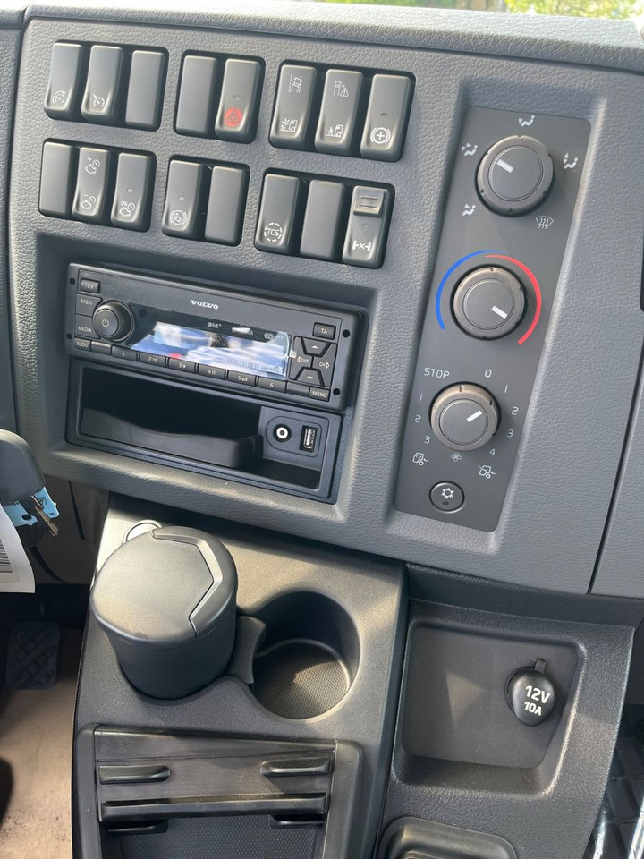 Tentinis sunkvežimis Volvo FL16.280 Junge Schiebeplane: foto 12