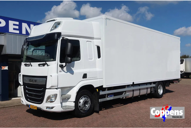 DAF CF 410 Bak+Klep Dhollandia 2.000 kg Slaapcabine - Furgonas sunkvežimis: foto 1 DAF CF 410 Bak+Klep Dhollandia 2.000 kg Slaapcabine - Furgonas sunkvežimis: foto 1
